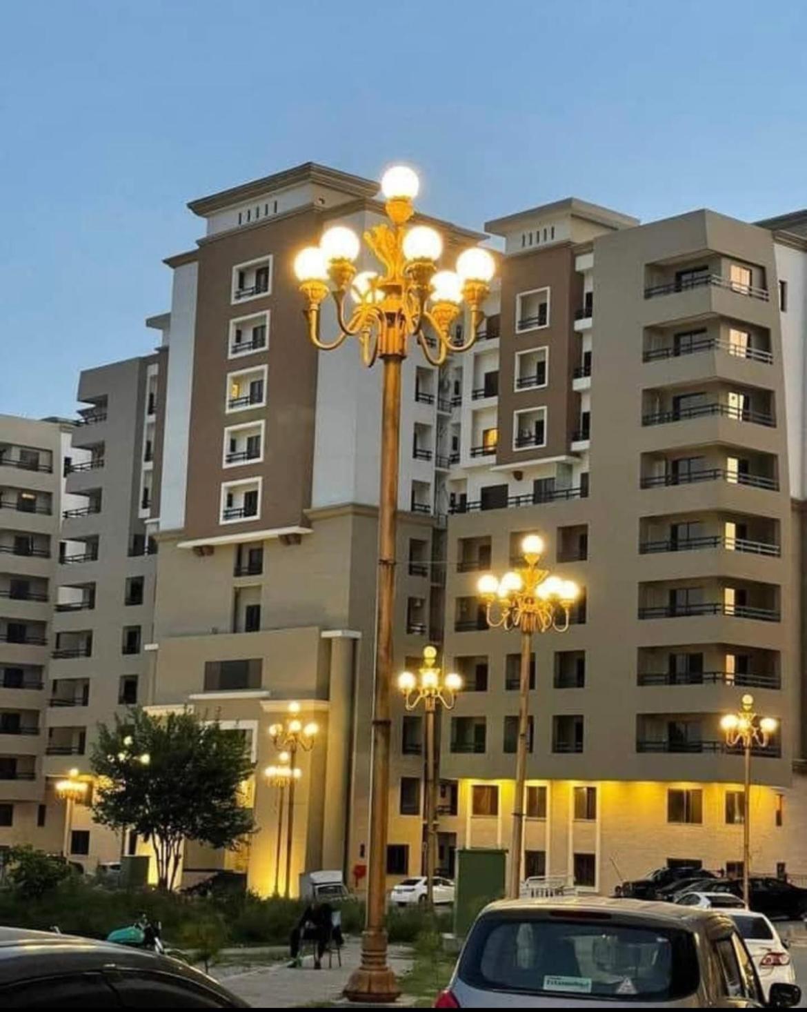 Serenity Corner 4 Bhk Islamabad Exterior photo